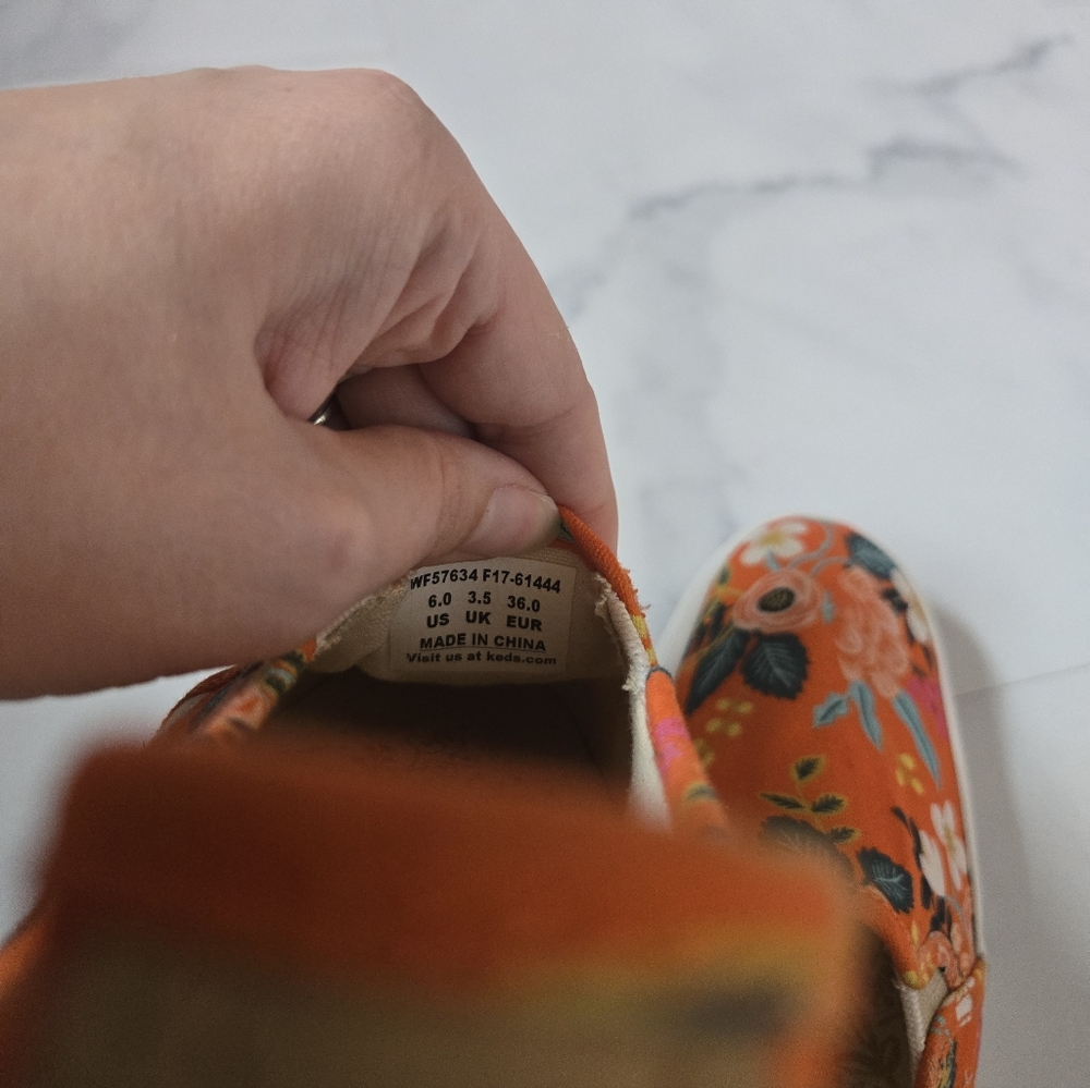 Keds x Rifle Paper Company Orange Floral Slip On Shoe Size 6 - Picture 5 of 7